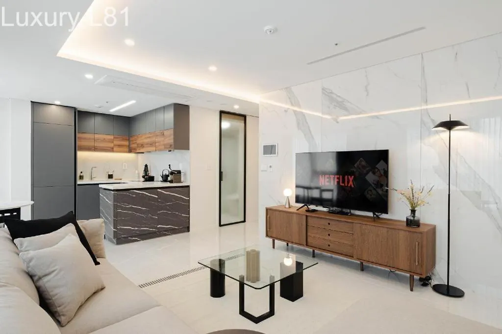 Angia Luxury Apartment Inside Landmark 81 Tower