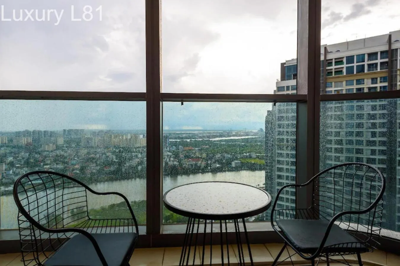 Angia Luxury Apartment Inside Landmark 81 Tower 0*, Ho Chi Minh City